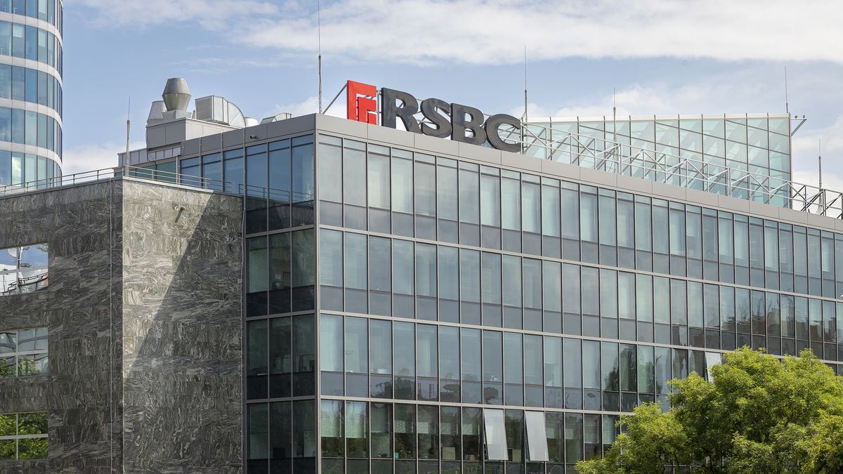 Řízený pád. Skupina RSBC prosadila reorganizaci první dceřiné firmy